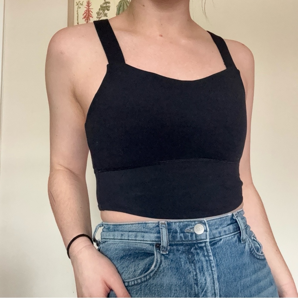 Glowmode black cropped workout tank top with cross straps